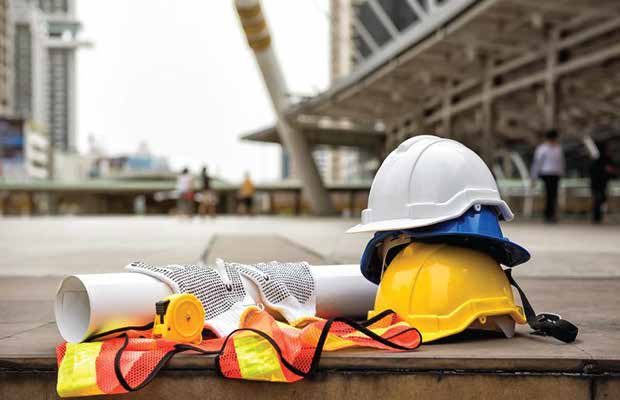 Safety supervision of façade installation on a CPM site