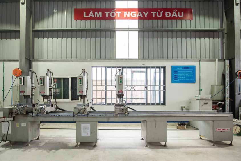 Xưởng sản xuất nhôm kính CPM quy mô lớn