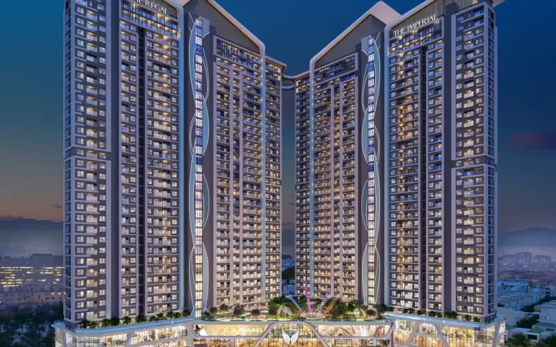 VIC Grand Square