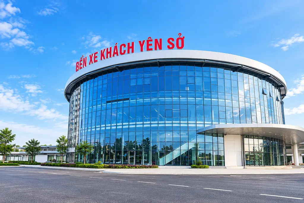 Bến xe Yên Sở — góc 2